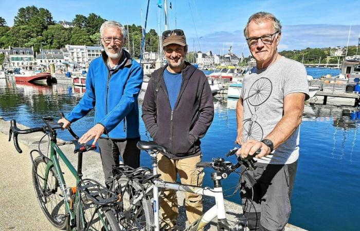 Family bike ride on the Youtar from Audierne on Sunday September 22