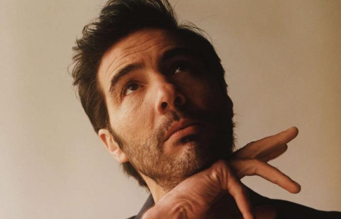 On the poster for “Monsieur Aznavour”, Tahar Rahim, the studious actor