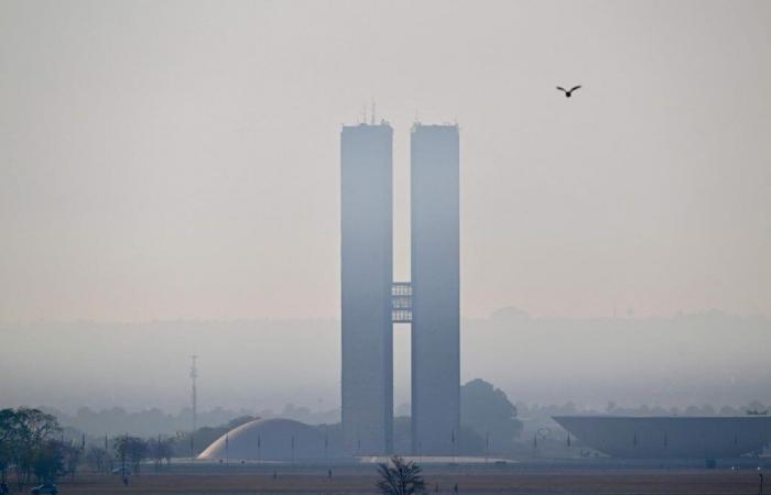 Smoke present in 60% of the country threatens the health of the population