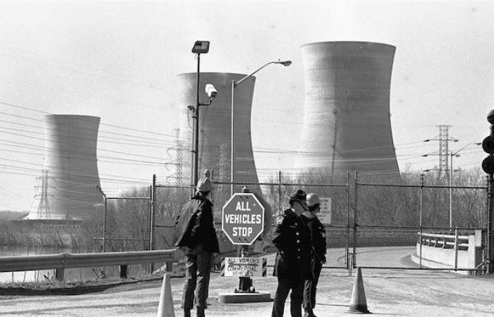 Nuclear unit at Three Mile Island to be restarted to supply Microsoft with electricity