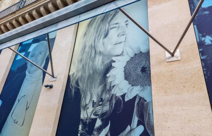 Paris: a photo installation visible on the future Fondation Cartier located near the Louvre