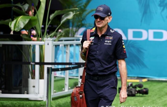 Formula 1 | Did Newey give Red Bull the finger as he left?