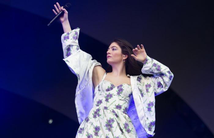 Lorde gave Chappell Roan some advice on surviving fame