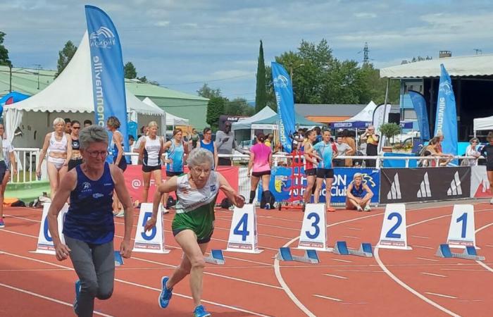 The fastest sprinting granny in France on Télématin for a training session