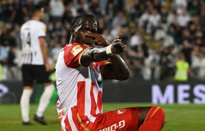 With his hat-trick against Partizan, Chérif Ndiaye (Red Star) enters the history of the eternal Derby