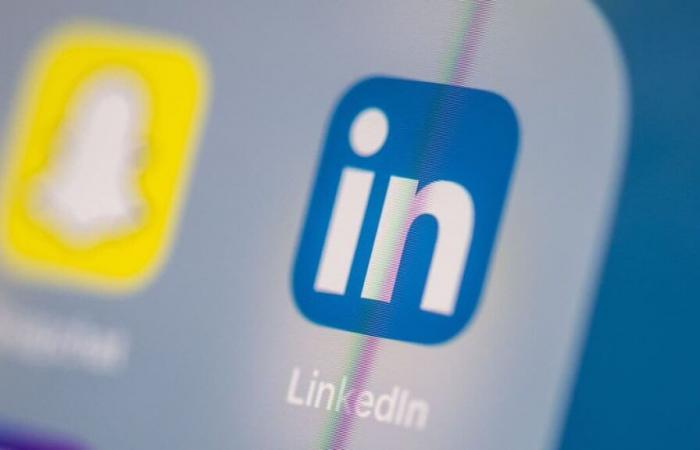 LinkedIn trains its AI with your data… unless you opt out