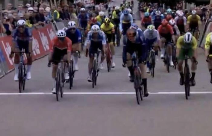 Omloop van het Houtland 2024. Max Walscheid victorious at the photo finish