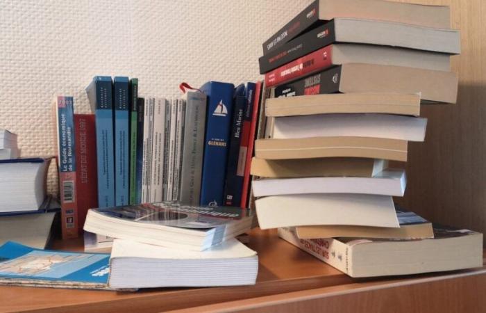 A large solidarity book collection organized at the Fnac in Cherbourg