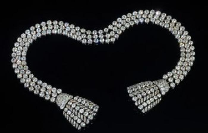 A sublime necklace for sale at Sotheby’s could be linked to Queen Marie Antoinette