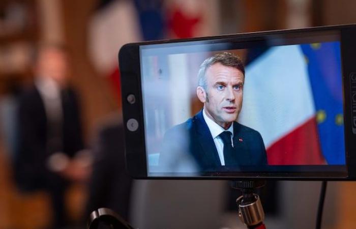 No “neither-nor” for Emmanuel Macron