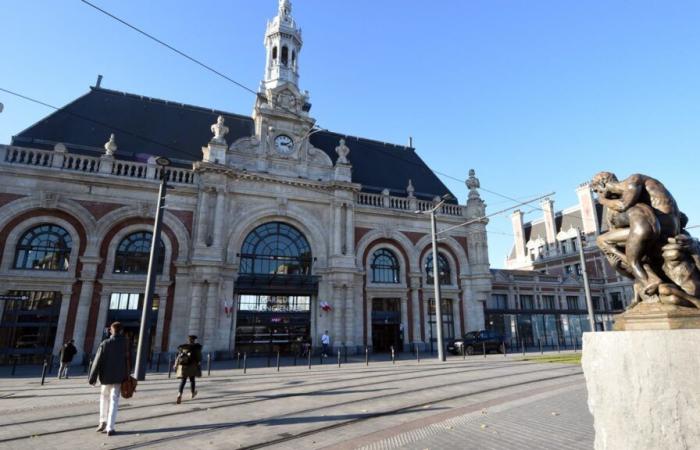 a morning of demonstrations in eight stations