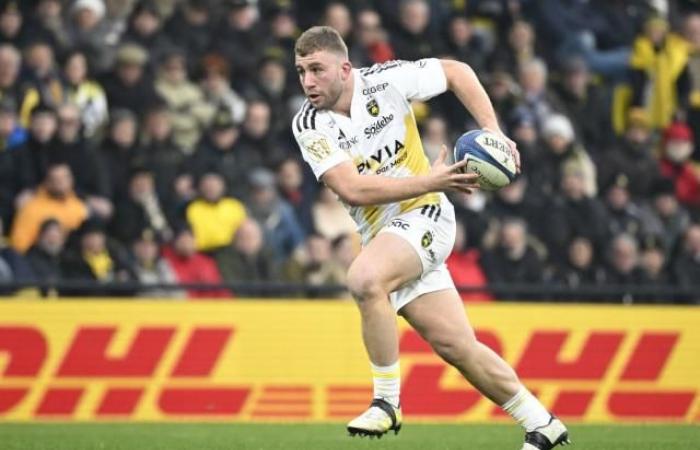 La Rochelle hooker Pierre Bourgarit will be out for “four to six months”