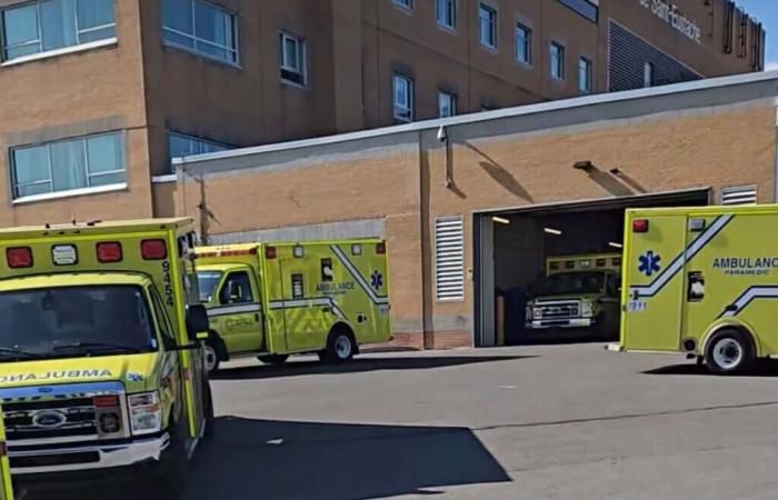 Increased presence of ambulances at Saint-Eustache Hospital causes concern