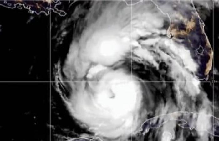 Videos show heavy wind and rain as Florida braces for Hurricane Helene