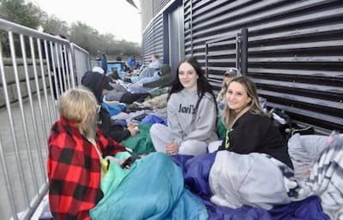 Billie Eilish at the Videotron Center: three days of camping to see their idol up close