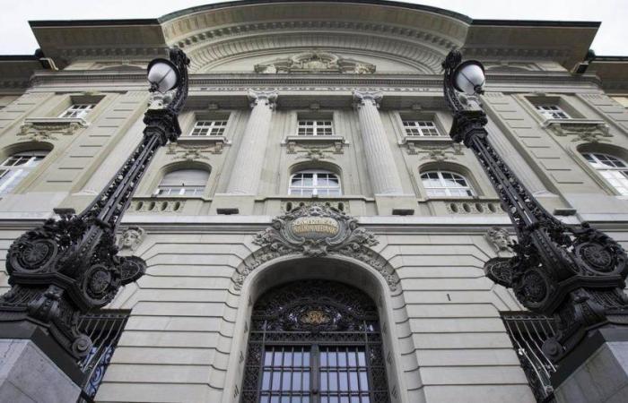 The SNB has lowered its interest rate to 1%, good news for loans and rents – rts.ch