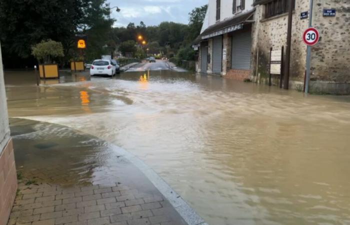 record rain levels and flooding in Pommeuse