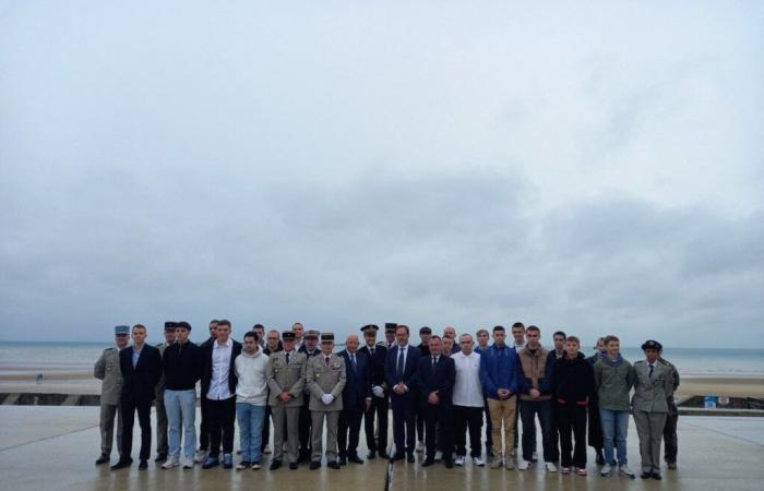 In Arromanches, 22 young people from Calvados join the Army