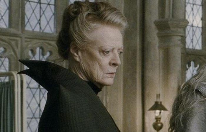 Maggie Smith dies at age 89