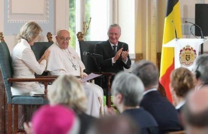 Ecology, women, studies…. Pope Francis with students from Louvain