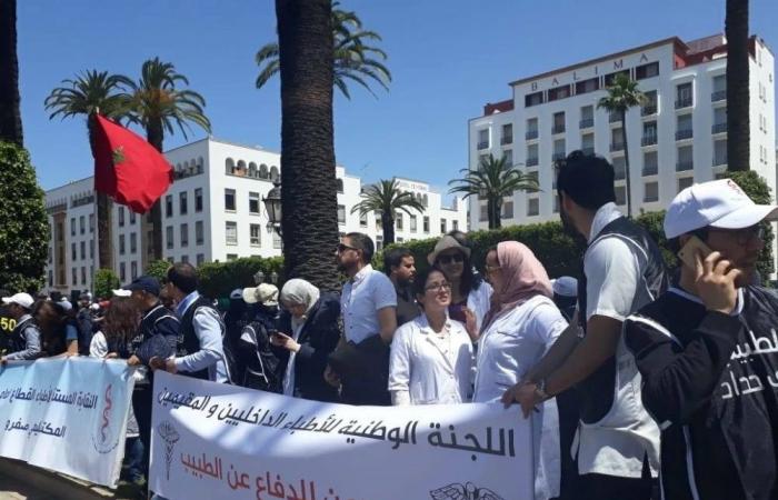 Protest of medical interns against “unjustified” arrests