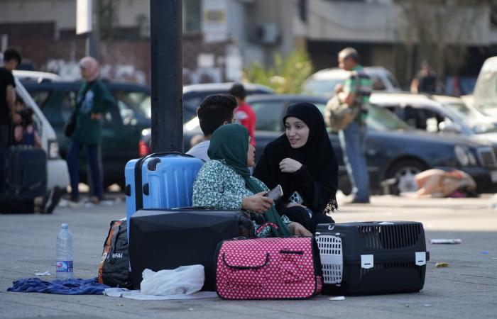 “The price of this war is much too expensive”: on the sidewalks of Beirut, the great dismay of the displaced people of the southern suburbs