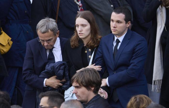 Funeral of Philippine, killed in the Bois de Boulogne: her broken family united in pain, heartbreaking images