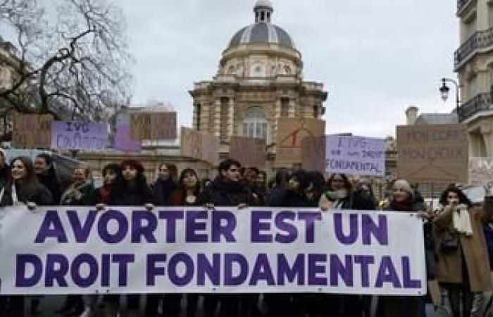 demonstrations took place this Saturday in France to defend “a right”