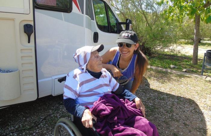 Road trip in a camper van with his century-old grandmother, after the book, soon the film