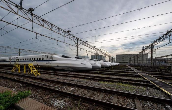 In pictures. In Japan, the Shinkansen high-speed train celebrates its 60th anniversary