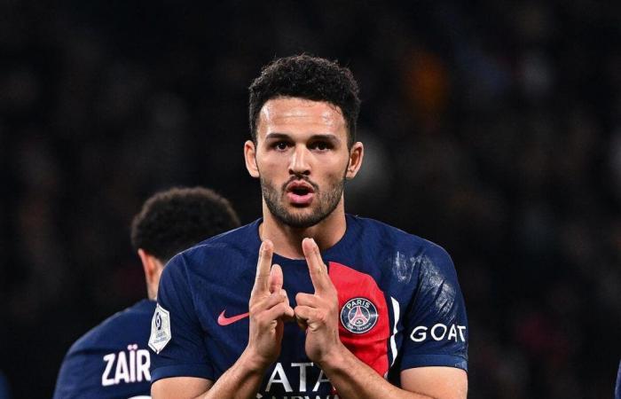 PSG only has one center forward and he is getting angry