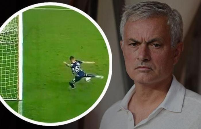 Sebastian Szymanski at Fenerbahçe wasted an incredible opportunity! José Mourinho opposed the referee – Fenerbahçe