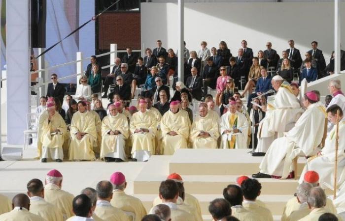 “Let the abusers be judged”, insists the Pope in Belgium