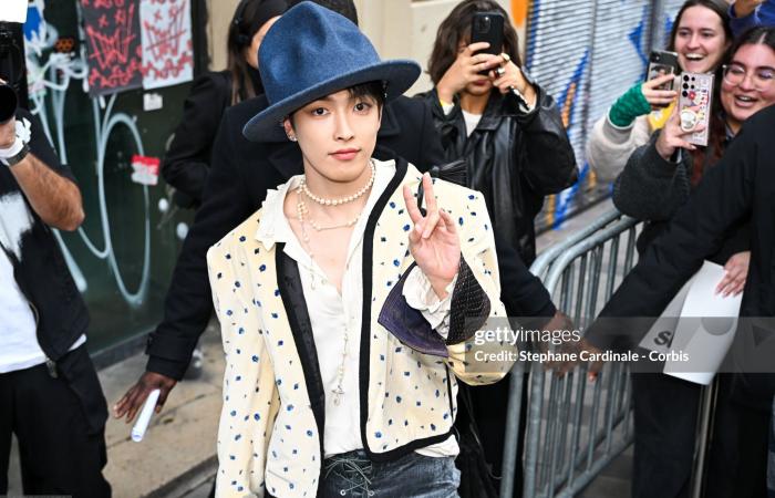 Hongjoong (ATEEZ) at the BALMAIN and Vivienne Westwood shows at Paris Fashion Week – K-GEN