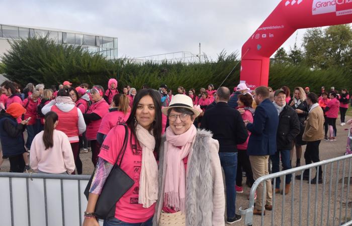 On foot, in a wheelchair, in a pram, alone, in a duo or in a group, on all fours… they were part of the “Chalonnaise” tide: Discover the pre-race photographs (1) – info-chalon.com