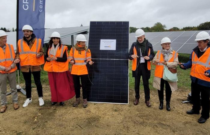 inauguration of the first photovoltaic power plant in Coulombiers