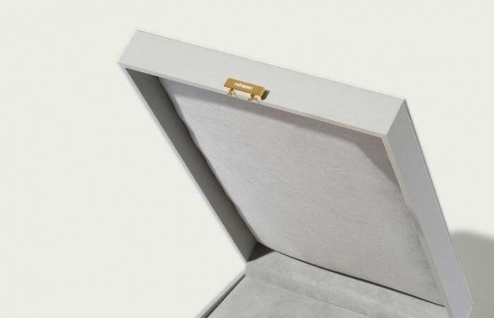 Rabanne imagines the most expensive bag in the world with Arthus Bertrand