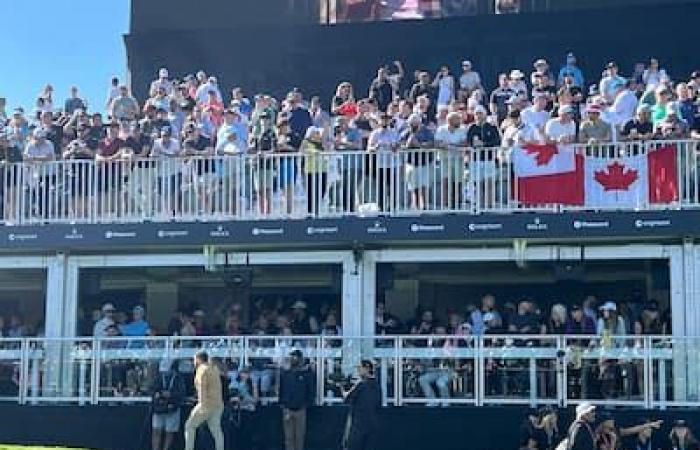 Nick Suzuki and the Canadian arrive at the Presidents Cup for the final round