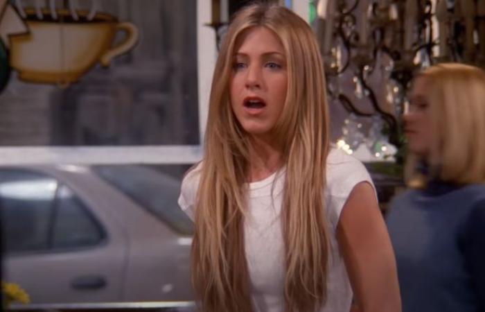 Only someone who has seen Friends 10 times will get more than 7/10 on this Rachel quiz