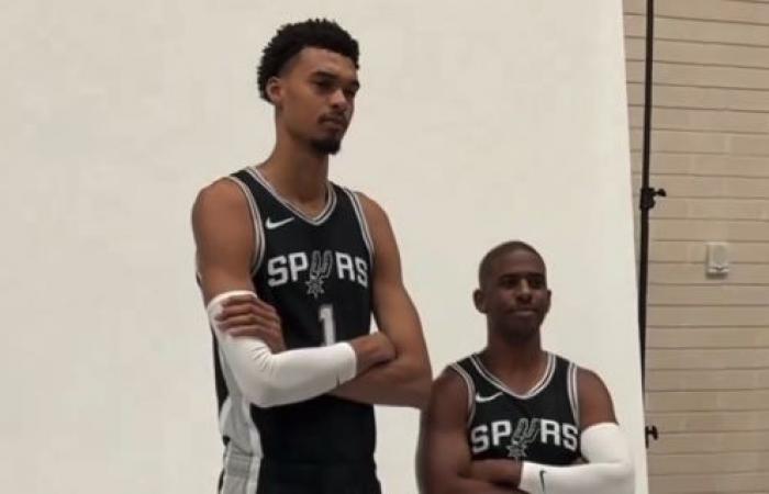 The first images of Wemby and CP3 in the Spurs jersey