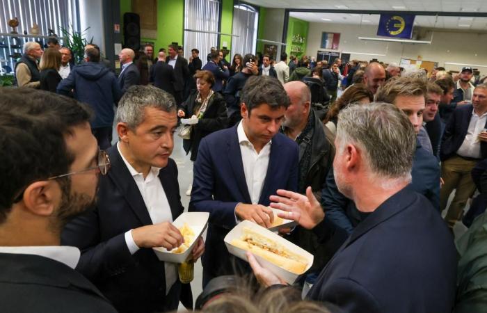 Gérald Darmanin’s return to politics: sausages and fries and prestigious guest platter in Tourcoing