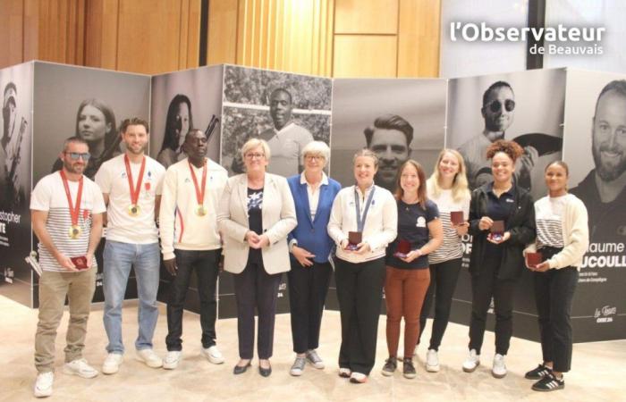 Olympic and Paralympic medalists from Oise received at the Department