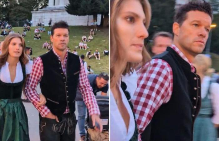 Ballack with a girlfriend who is 24 years younger than him on a discreet Oktoberfest excursion