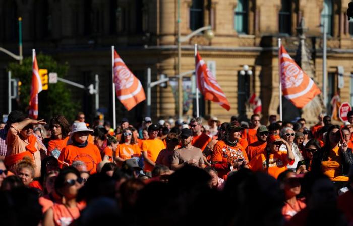 National Day for Truth and Reconciliation | An orange sea in Ottawa