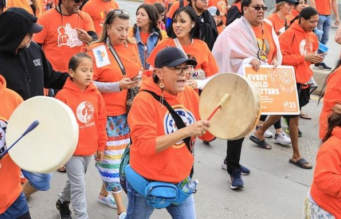 Thousands march in Winnipeg for Orange Shirt Day | National Day for Truth and Reconciliation