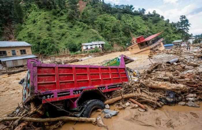 At least 209 dead in Nepal floods