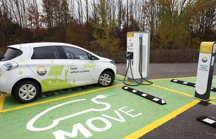 FEDRO encourages the construction of fast charging hubs