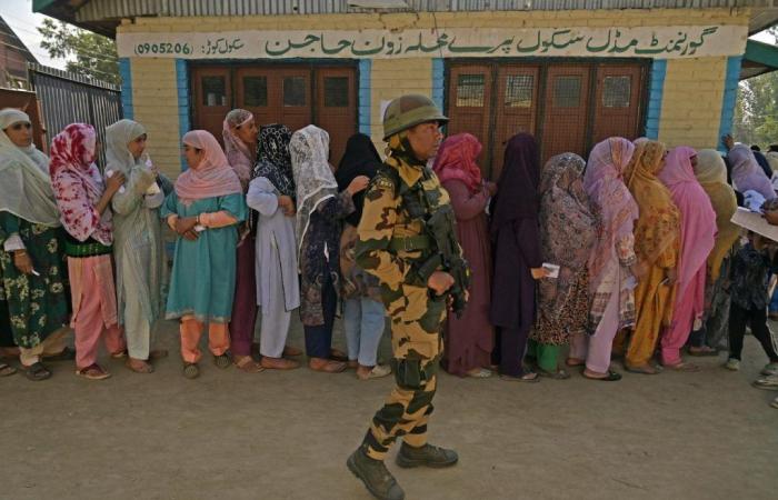 third and final day of voting in Kashmir region