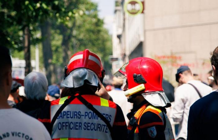 On strike, firefighters enter the Metropolis of Lyon