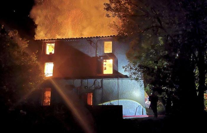 Unoccupied house destroyed by suspicious nighttime fire